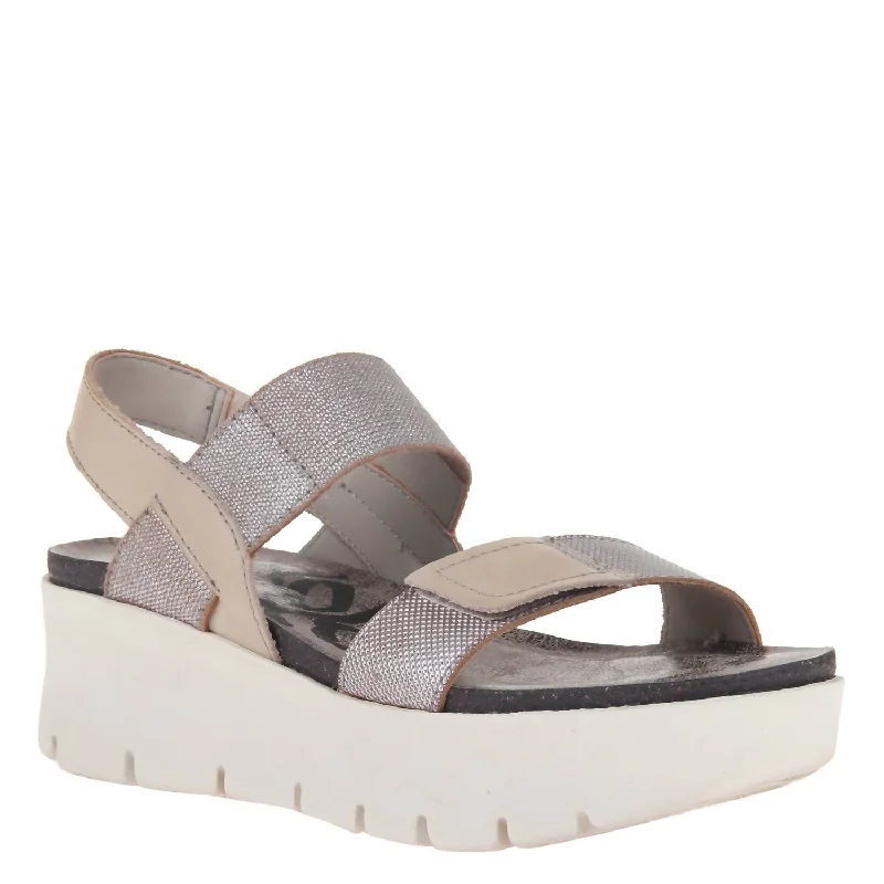 Fashionable Everyday Shoes Women's Nova Platform Sandal In Silver