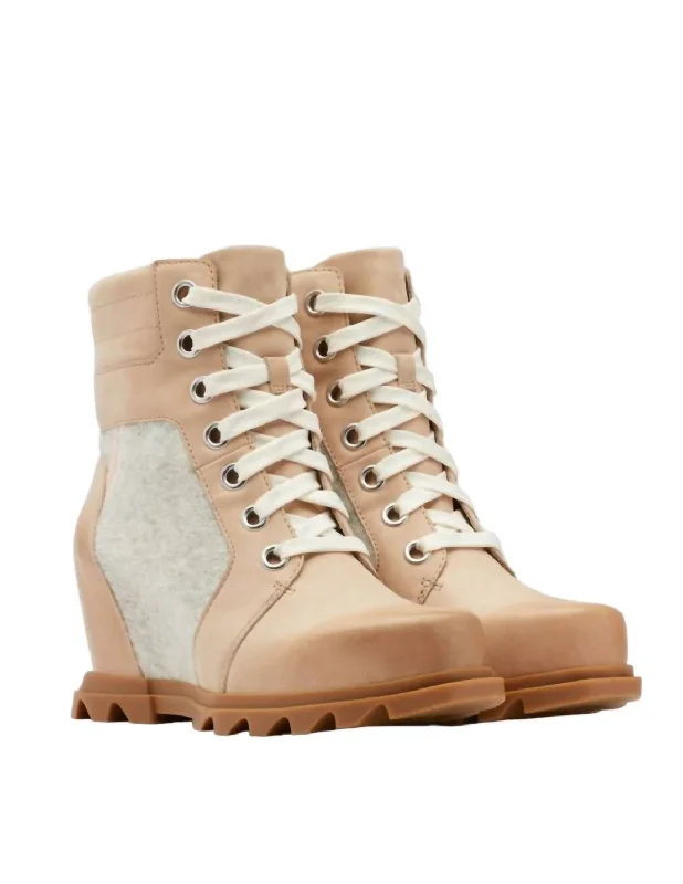 Edgy Fashion Deals Joan Of Arctic Wedge Iii Lexie Boots In Natural Tan, Gum Ii