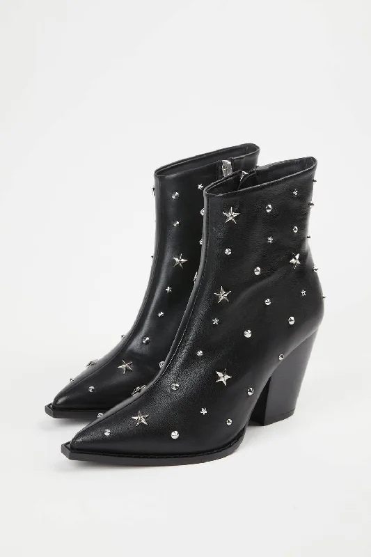 Ultra-Soft Flats Deal Star Studded Leather Boots In Black