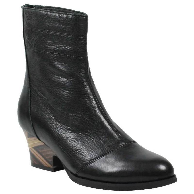 Luxury Shoes Clearance Women'S Joosa Boot in Black Lamba