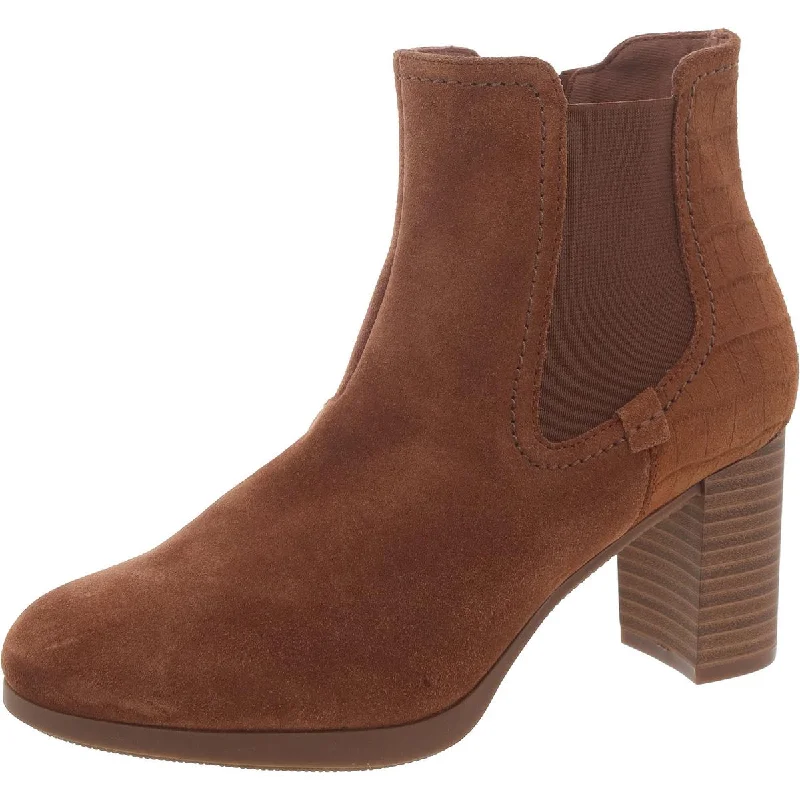 Comfortable High-Top Sneakers Clarks Womens Faux Suede Block Heel Chelsea Boots