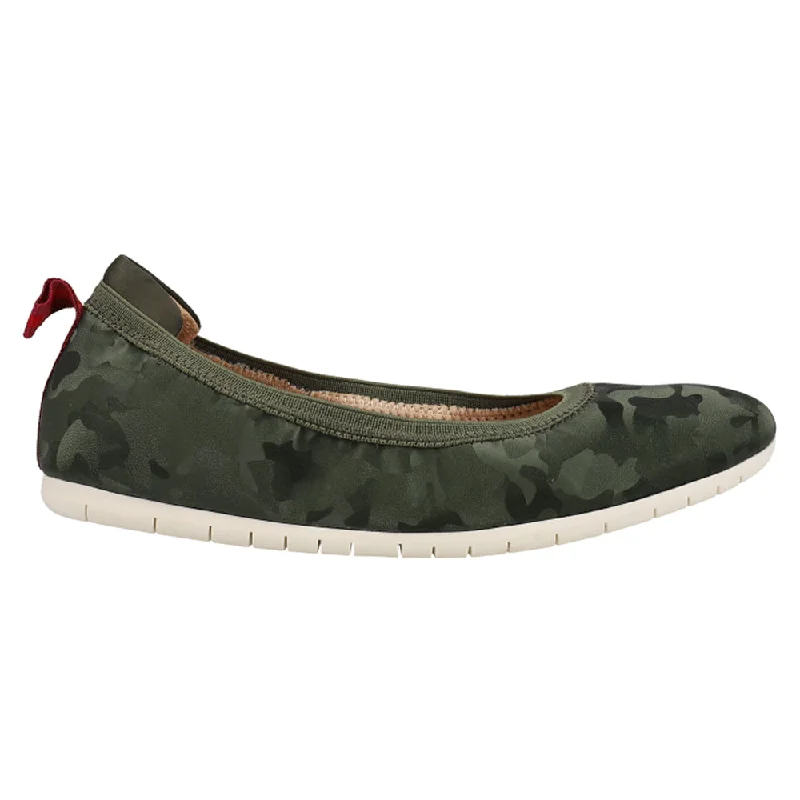 Comfortable Durable Shoes Devoted Hunter Camo Slip-On Flats